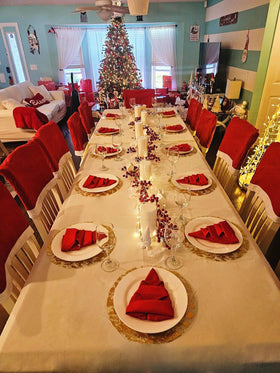 YLUSUJAKX pair with linen, candles, and centerpieces for festive tables