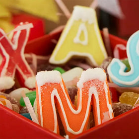 Yomfut deep-cut 1-inch design ensures clean edges for professional-looking cookies.
