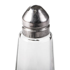 Yopay clear curved design shakers add a sleek look to tables