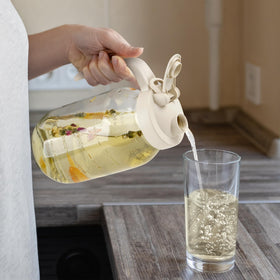 YORY airtight leakproof cap keeps drinks fresh and spill-free
