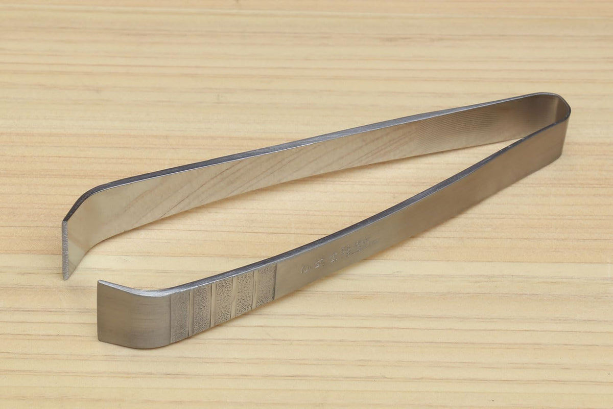 Yoshihiro professional restaurant quality gear for kitchens.