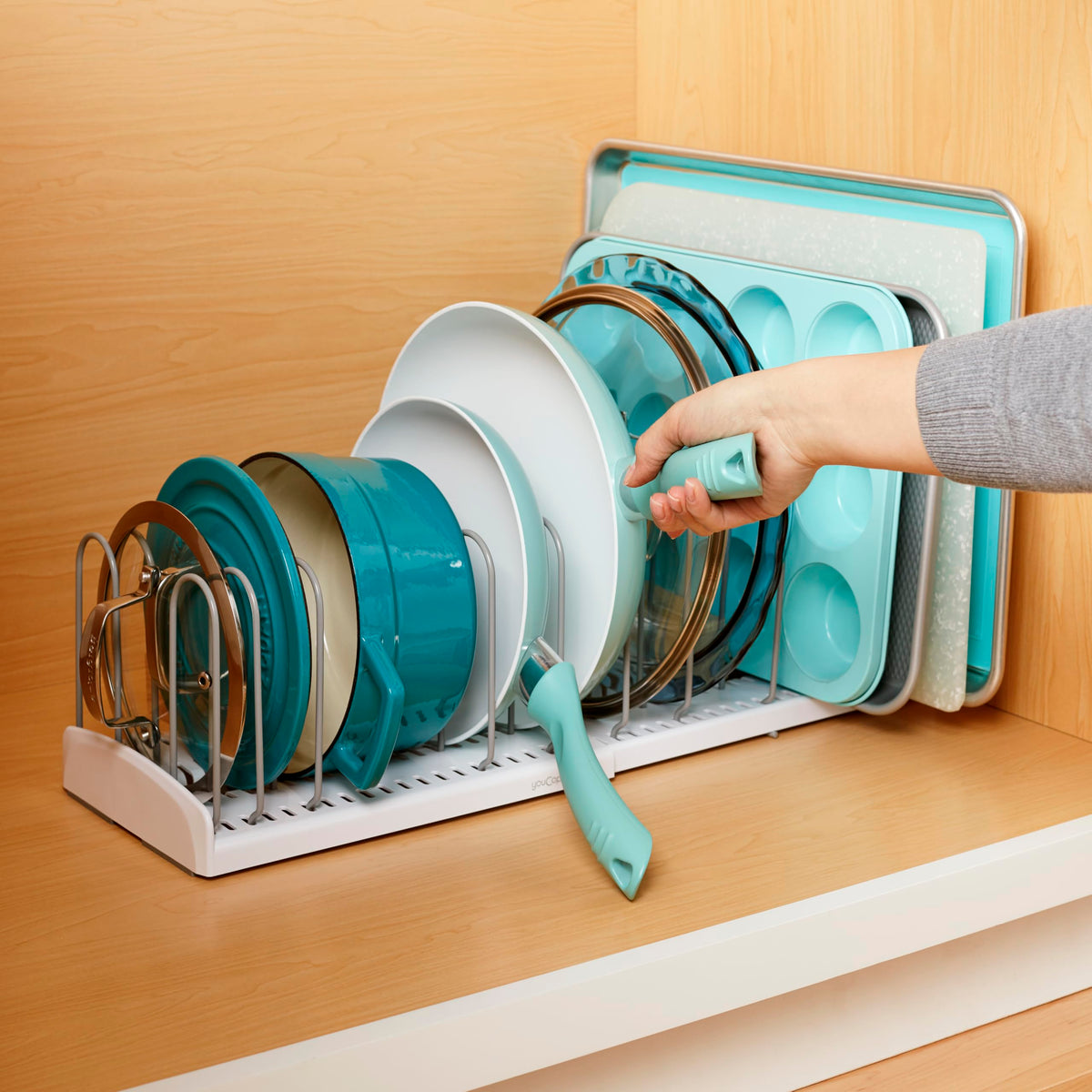 YouCopia StoreMore precise dimensions fit most standard cabinets.