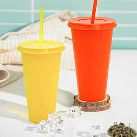YOUKE OLA glitter tumbler with 4.17 inch mouth and 6.8 inch height.