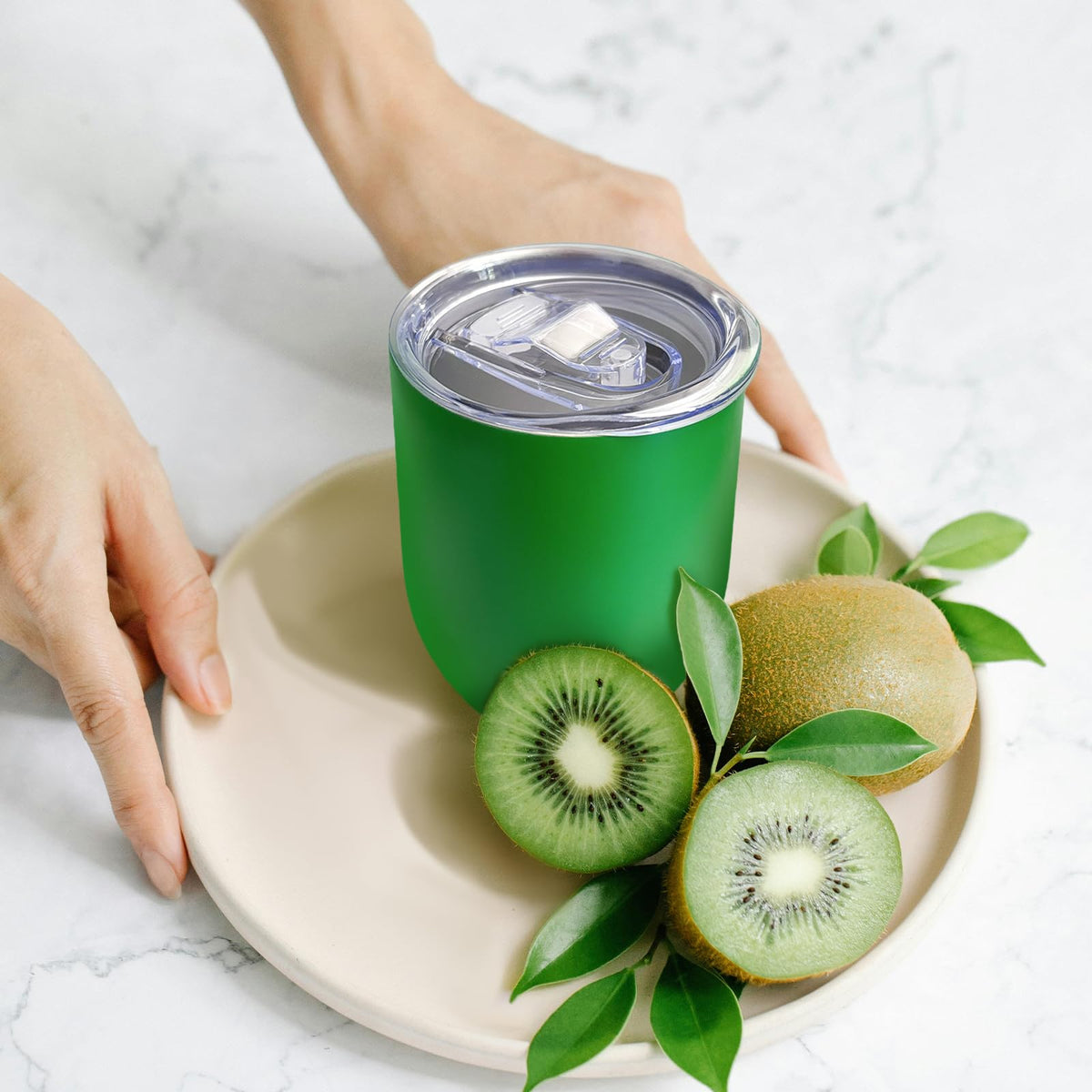 YOUKE OLA wide-mouth opening makes filling and cleaning quick and easy.