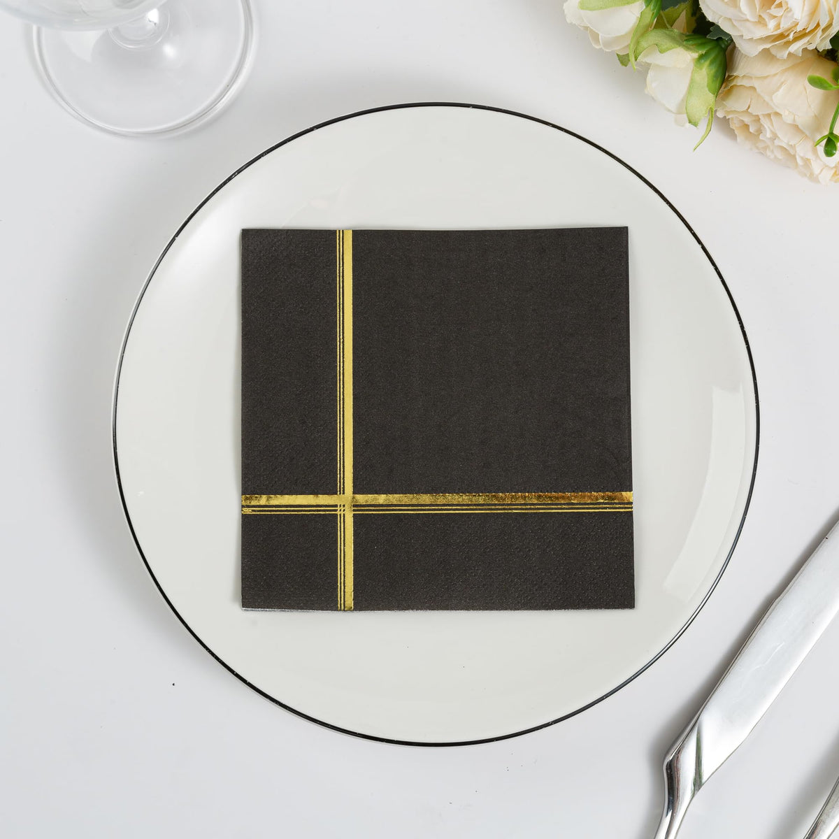Your Dream Party Shop versatile napkins suitable for dinners and weddings