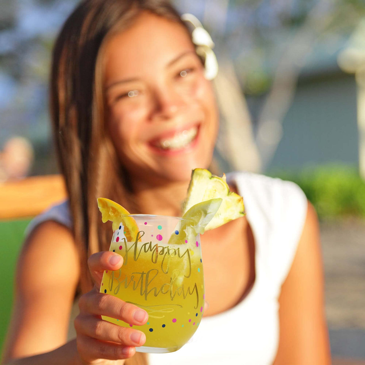 Your Dream Party Shop 22oz glass for her, makes every birthday sip feel special.