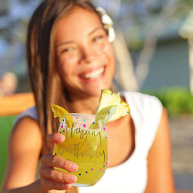 Your Dream Party Shop 22oz glass for her, makes every birthday sip feel special.
