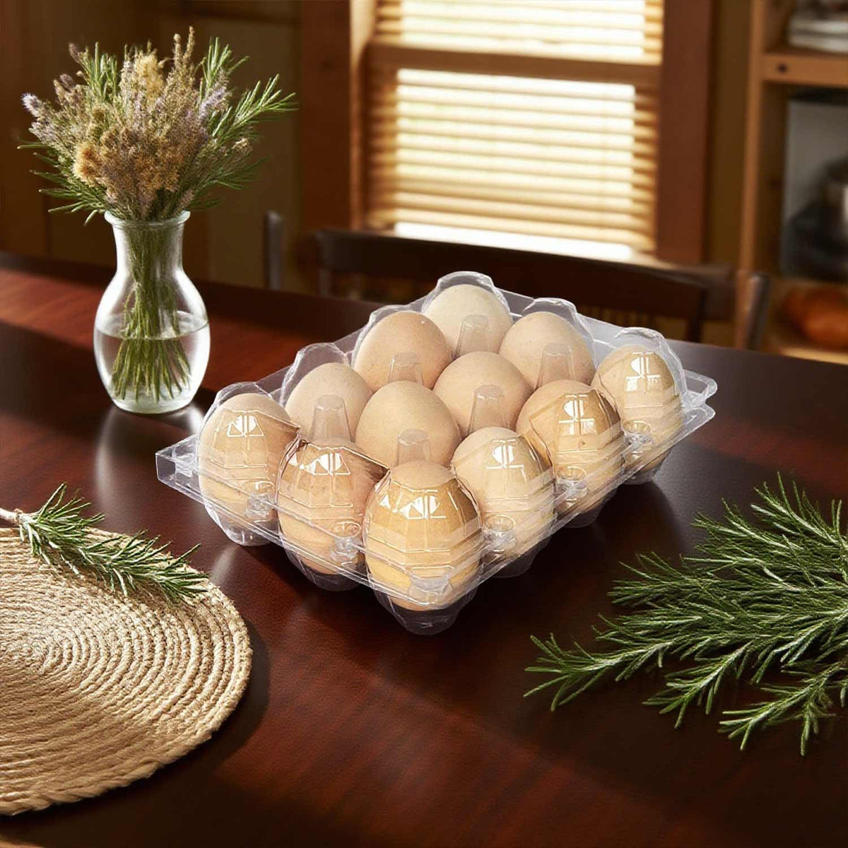 YSJFNVUI stackable egg cartons save space on shelves and coolers.