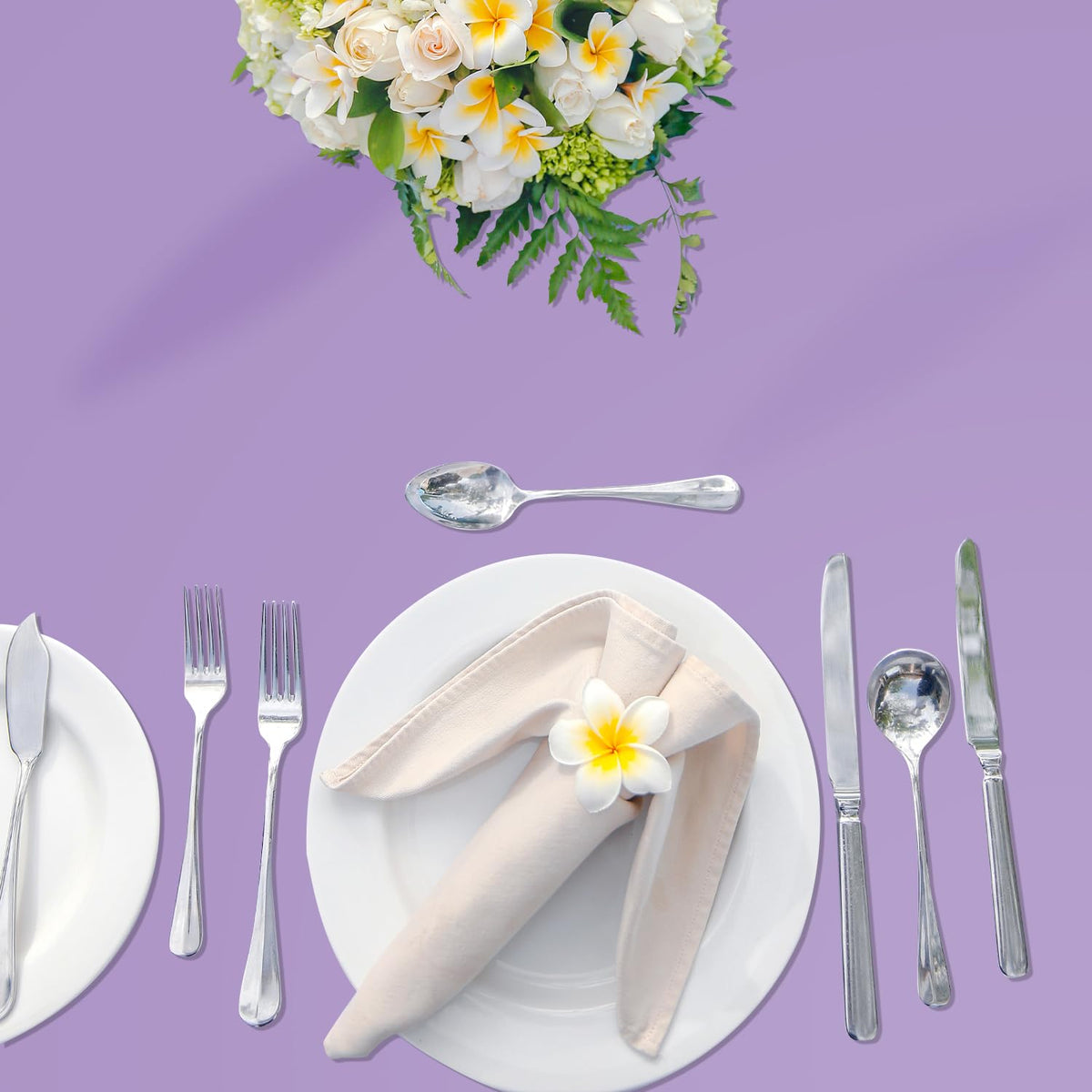 YSYJ lavender disposable tablecloth ready for easy post-event cleanup.