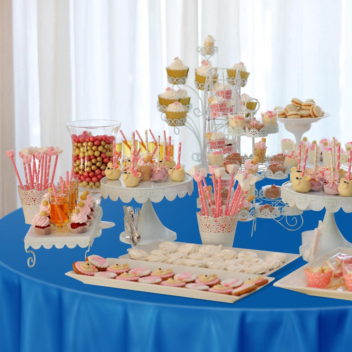 YSYJ royal blue water-resistant tablecloth protects surfaces during gatherings