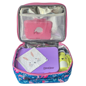Yumbox Prêt dip well and side cups support dipping snacks