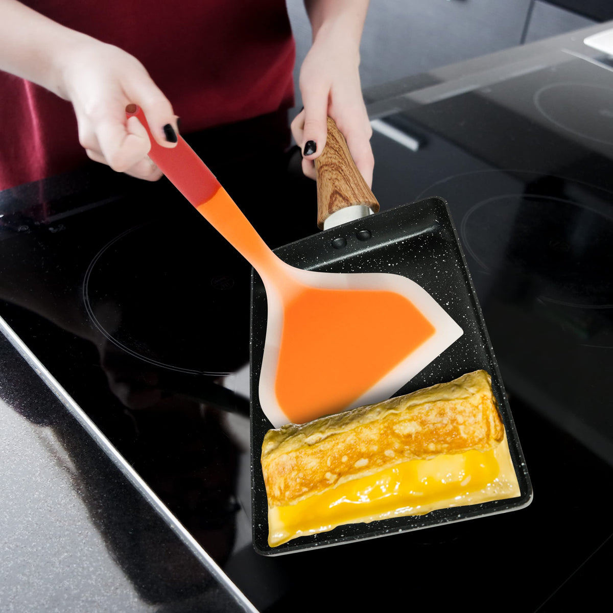 YumOmNom Tamagoyaki Pan dishwasher-safe coating simplifies cleanup after meals.