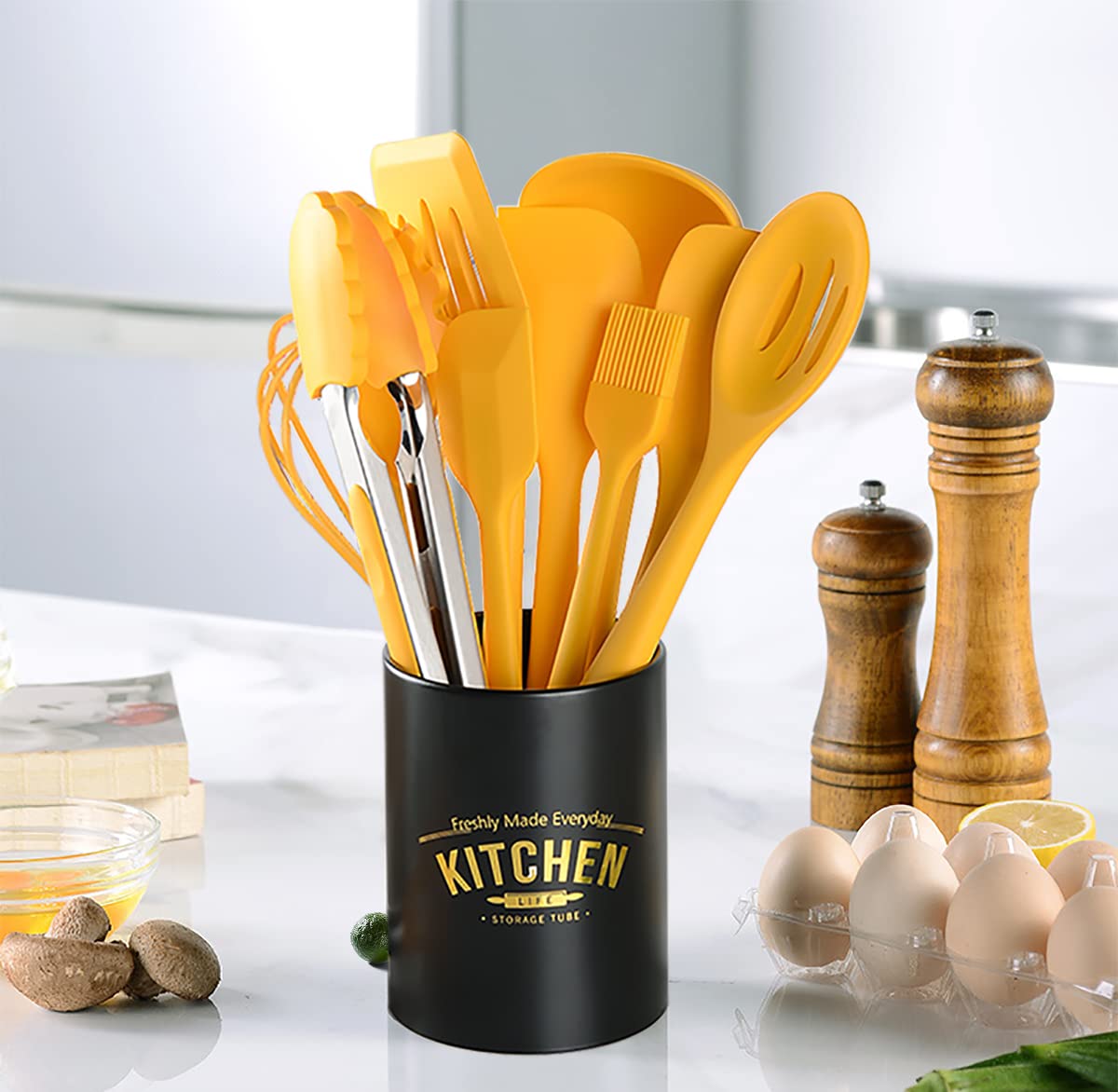 YunWuCloud silicone whisk with soft-grip design for smooth whisking tasks