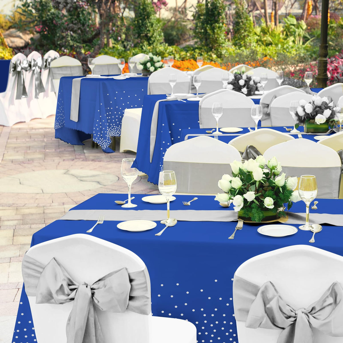 Zachely elegant blue-silver decor enhances festive occasions.