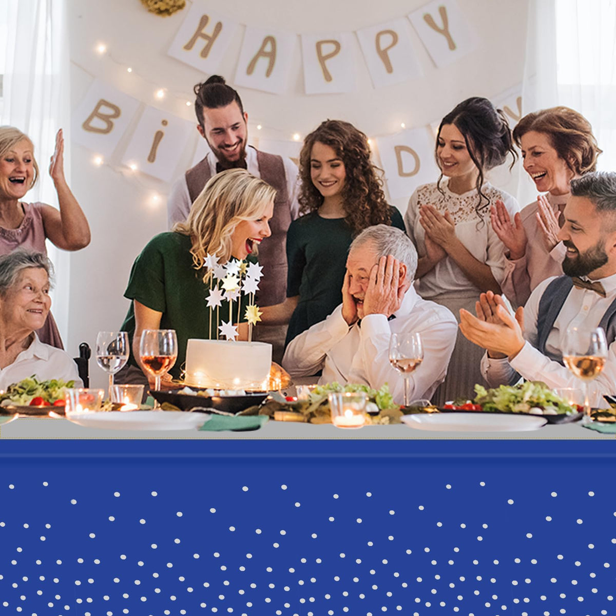 Zachely wedding table setup with blue-silver decor inspires stylish photos.