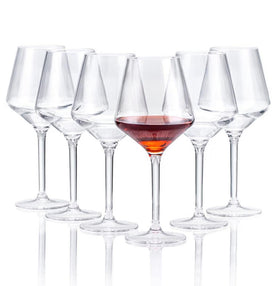 ZAINCA 16oz stemless plastic wine glass with crystal clarity for outdoor entertaining.
