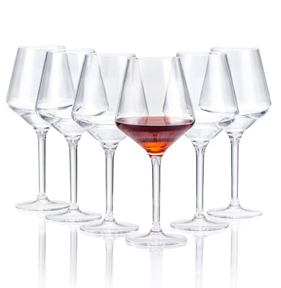 ZAINCA 16oz stemless plastic wine glass with crystal clarity for outdoor entertaining.