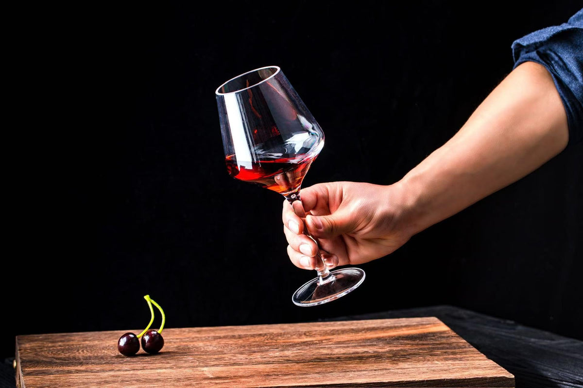 ZAINCA 6-pack stemless wine glasses ideal for gatherings.