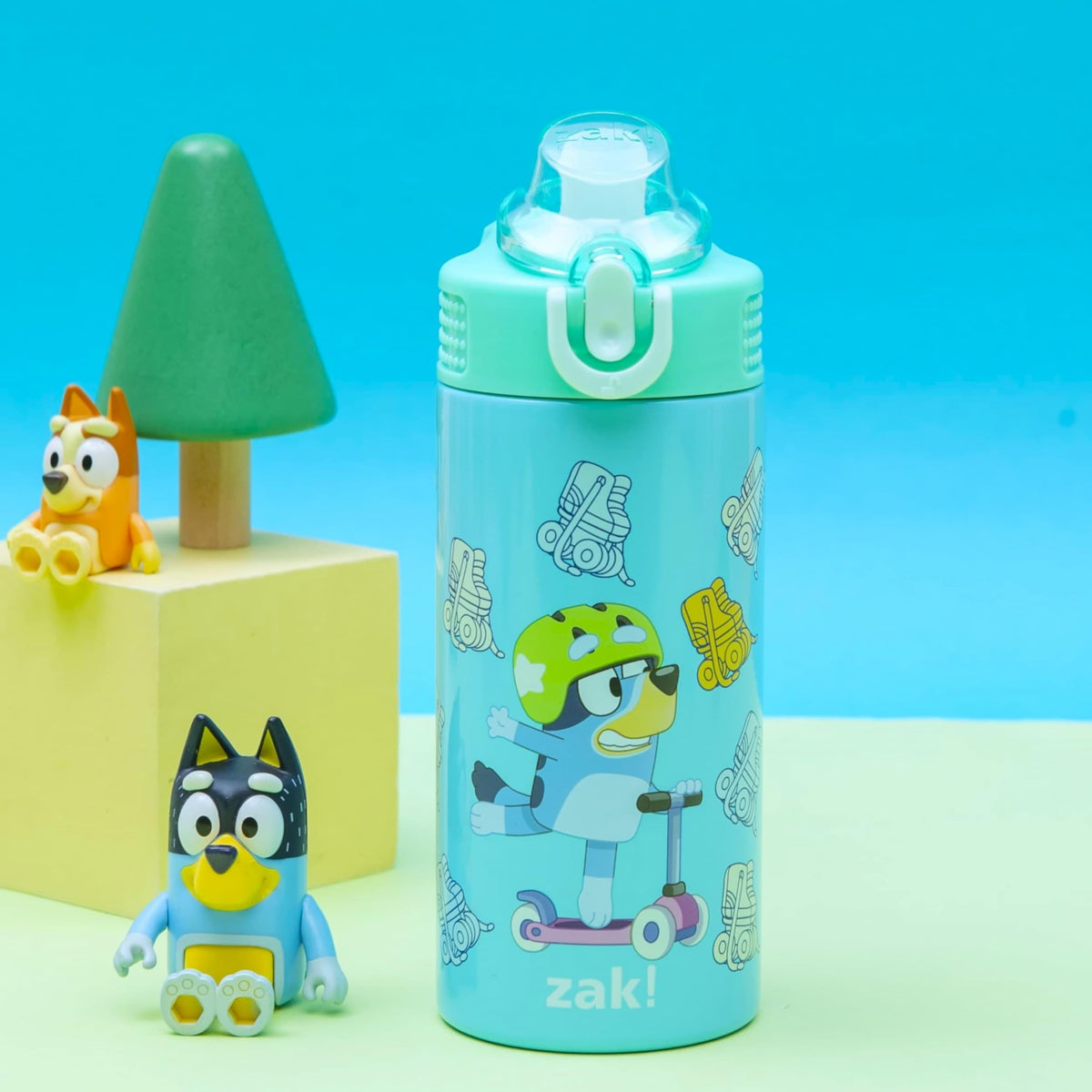 Zak Designs Bluey Sage bottle handle makes transport simple for kids