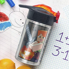 Zak Designs Minecraft removable straw for easy cleaning.