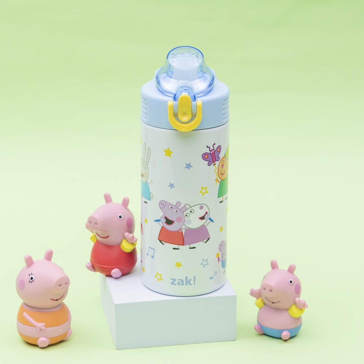 Peppa Pig 14oz bottle with stainless-steel body resists dents and keeps beverages cool
