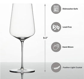 Zalto Denk'Art Universal bowl silhouette emphasizing aroma-friendly design.