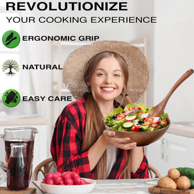 Z&YOU salad spoon for tossing and plating salads with natural wood warmth