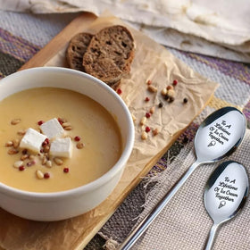 ZBBFSCSB love-themed spoon gift idea for couples.