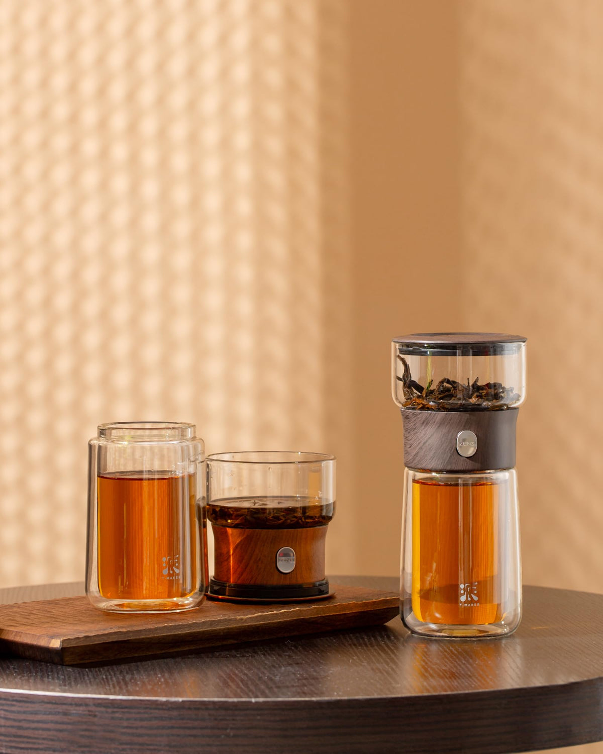 ZENS spill-free pouring system closeup for neat, mess-free tea moments