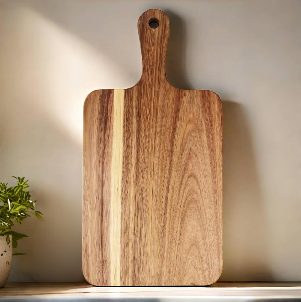 ZeQi acacia wood cutting board with handle for stable slicing and serving.