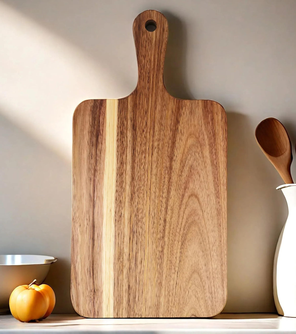 ZeQi compact serving board for fruits, nuts, and appetizers.