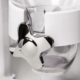 ZevrO GAT201C scratch-resistant, shatterproof canisters endure daily use.