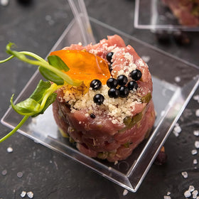 Zezzxu bite-size treat plating to organize small portions on event tables.