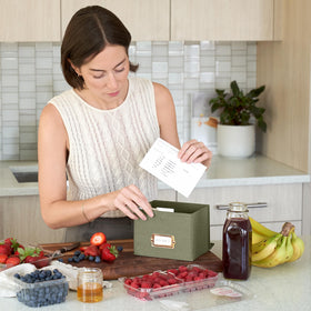 ZICOTO sage color protects cards from stains and dust