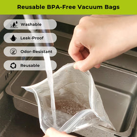 ZLTMYI washable, leak-proof bags keep foods fresh and mess-free