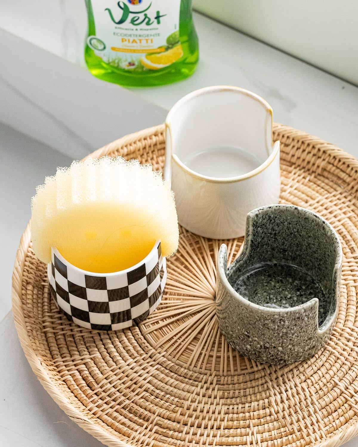 Zoeeker durable ceramic caddy blends elegance with everyday practicality.