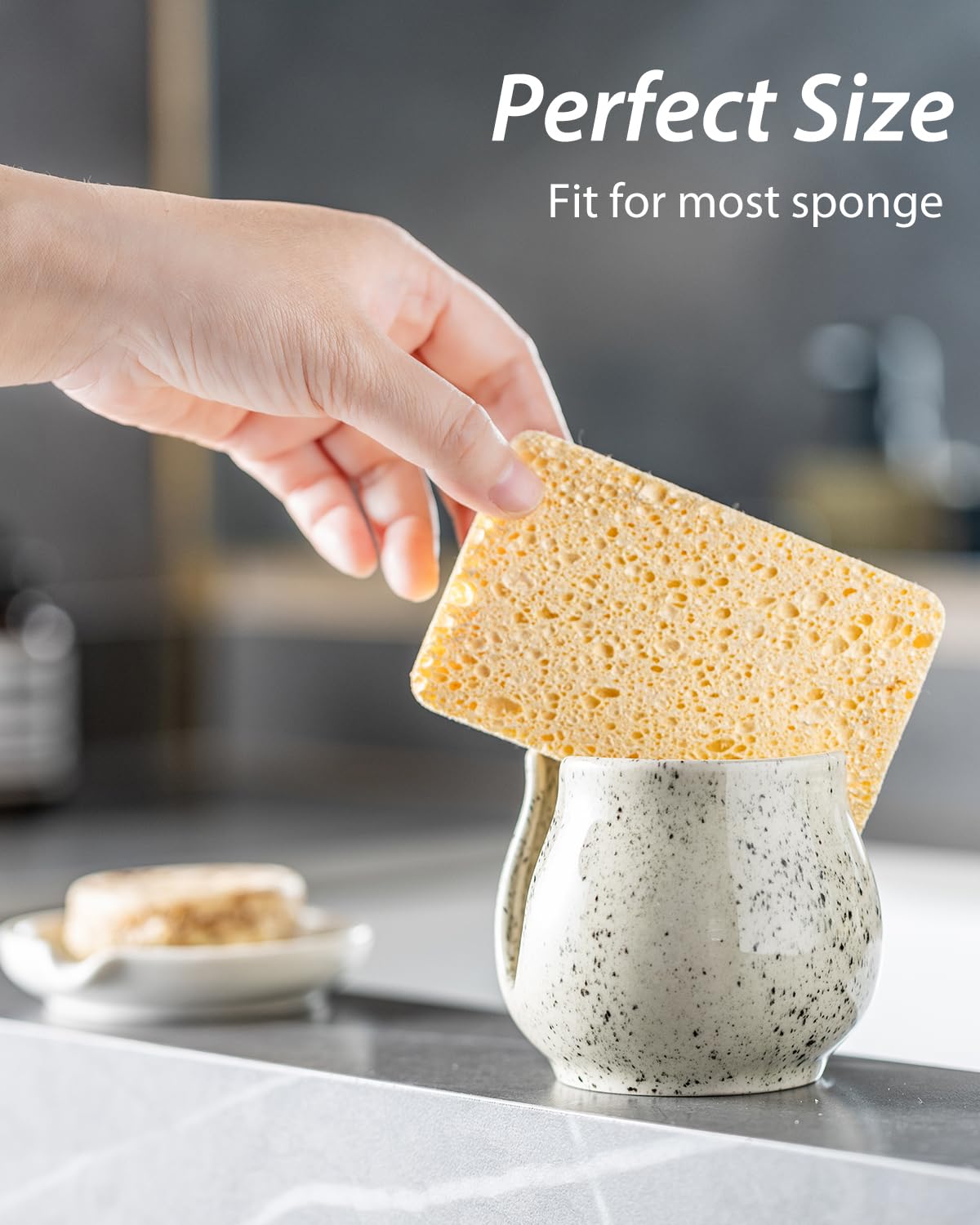 Zoeeker ceramic tray suits standard sponge sizes with a compact footprint