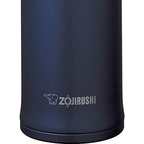 Compact travel mug design that fits cup holders