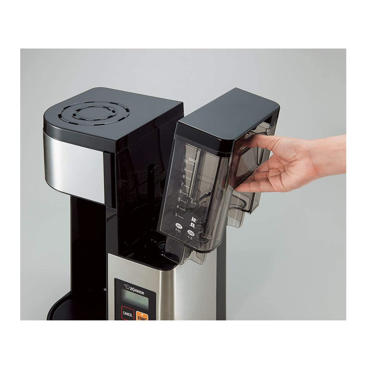Zojirushi EC-YTC100XB brewing action showing consistent extraction