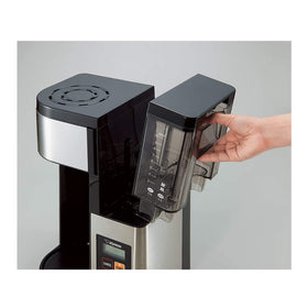 Zojirushi EC-YTC100XB brewing action showing consistent extraction