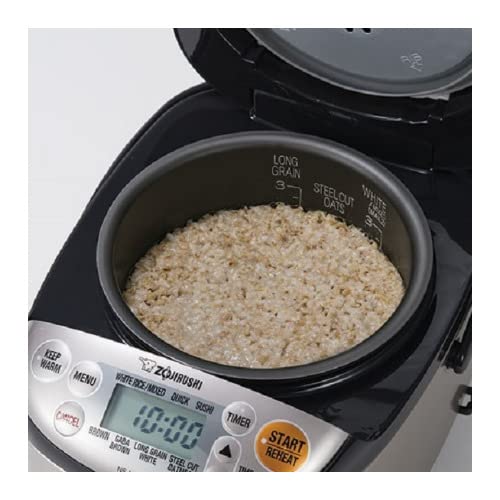 Zojirushi Micom fold-down handle eases transport and storage.