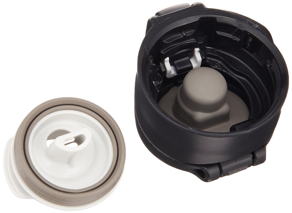 Zojirushi SM-SA60BA safety-lock lid prevents accidental openings on the go.