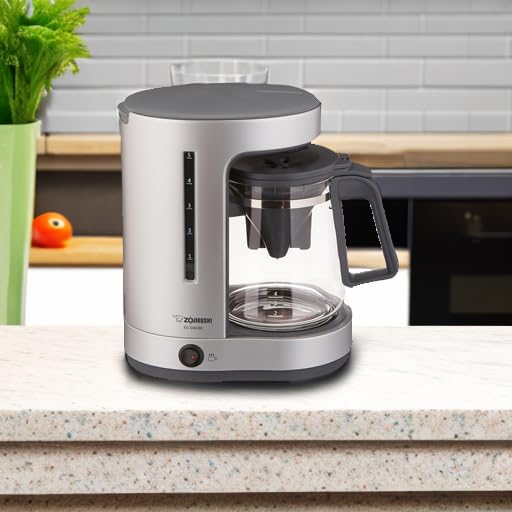 Zojirushi Zutto coffee scoop included for quick brewing