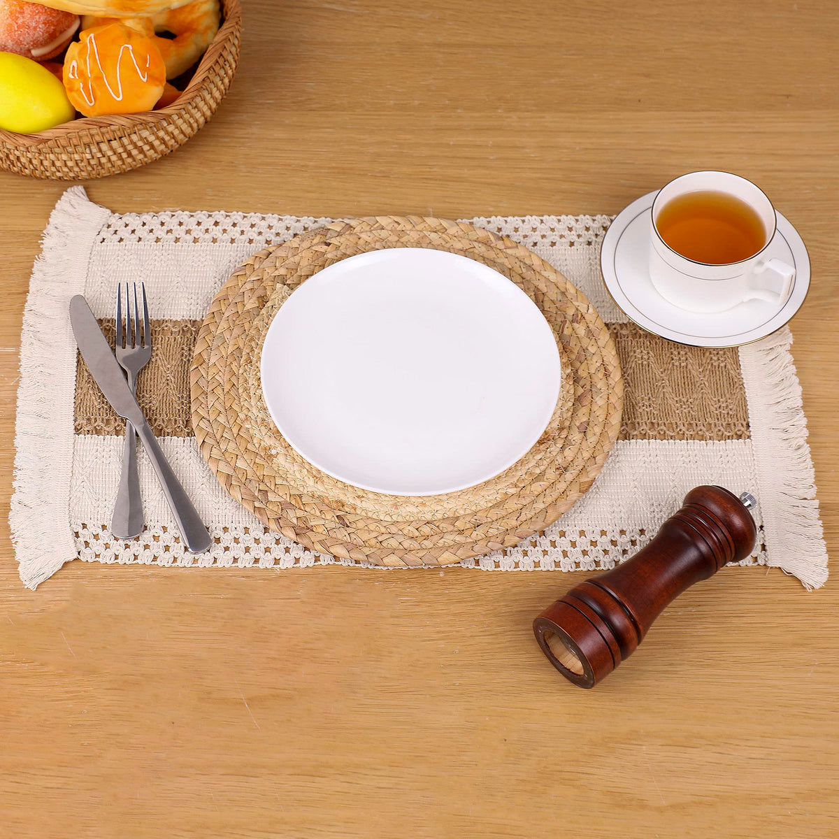 Zology placemats burlap weave closeup highlighting natural fibers and texture.