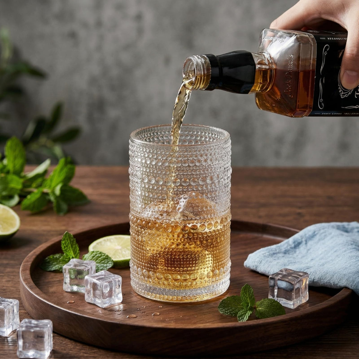ZOOFOX versatile glasses for water, juice, beer, or cocktails.