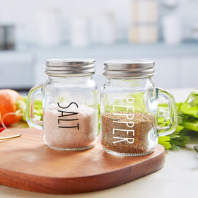 ZOSUJO compact shakers ideal for home tables and weddings