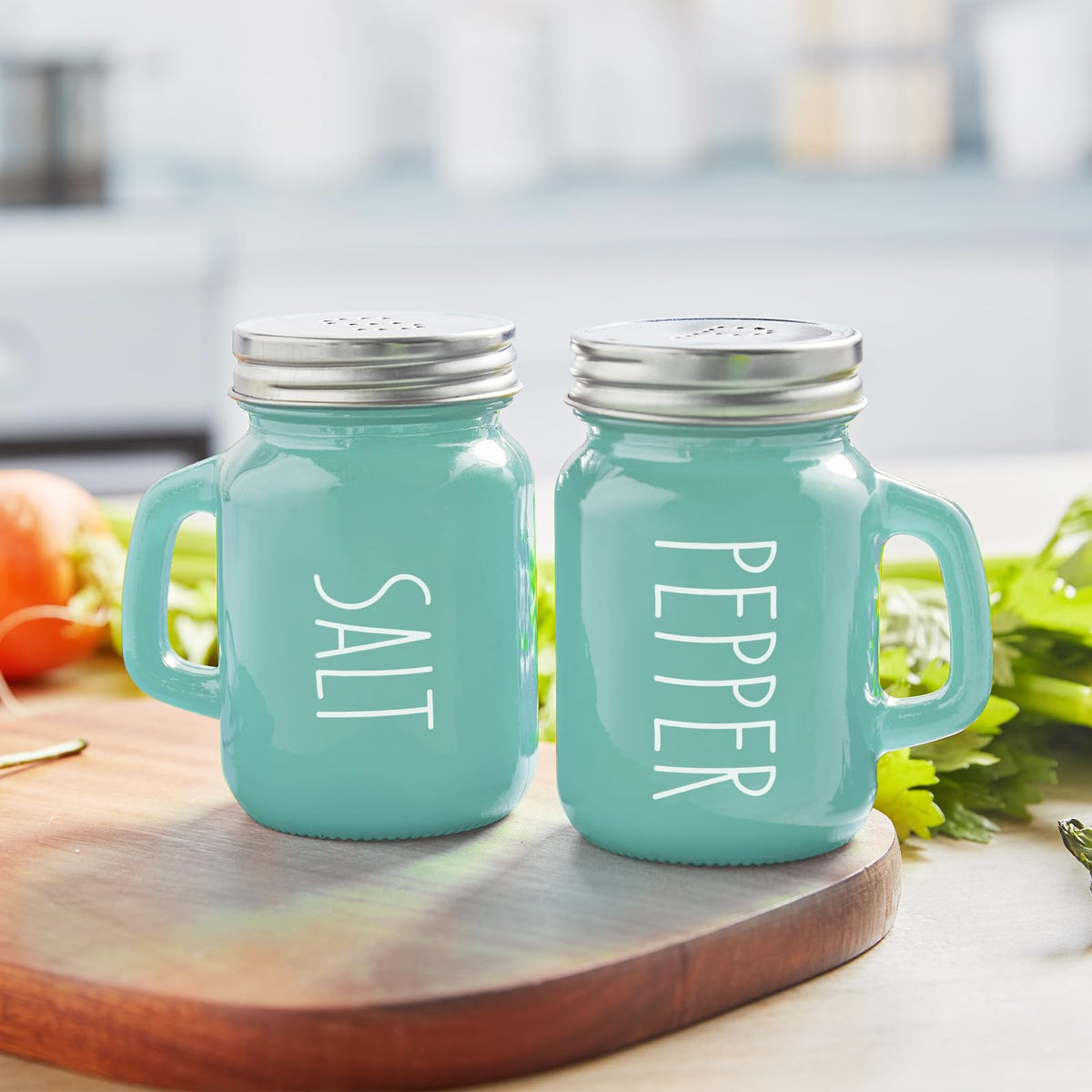 ZOSUJO shakers suit RVs, BBQs, and everyday meals.