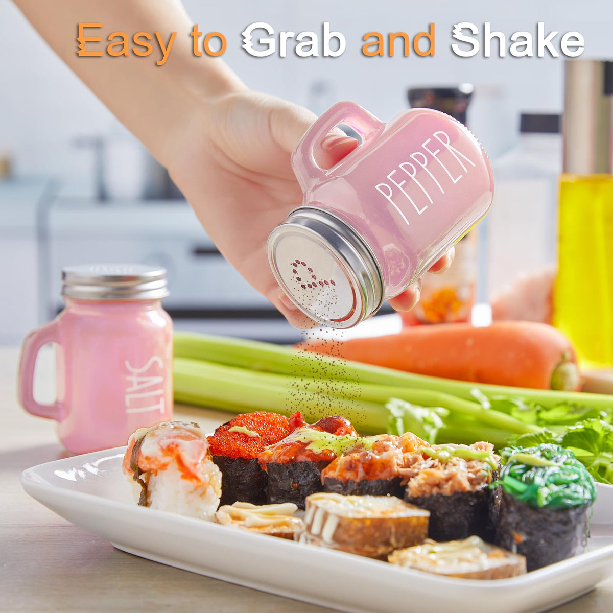 ZOSUJO 13-hole shaker ensures an even sprinkle on dishes.