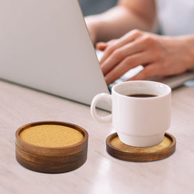 ZOVANO natural wood grain coasters for everyday use.