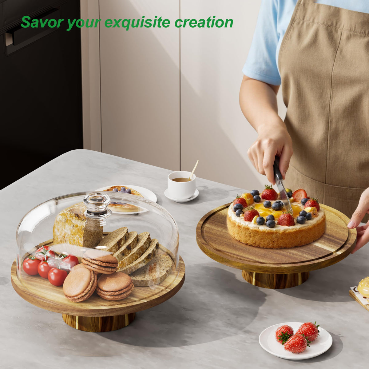 ZUJJAFY two-in-one design doubles as a charcuterie board.